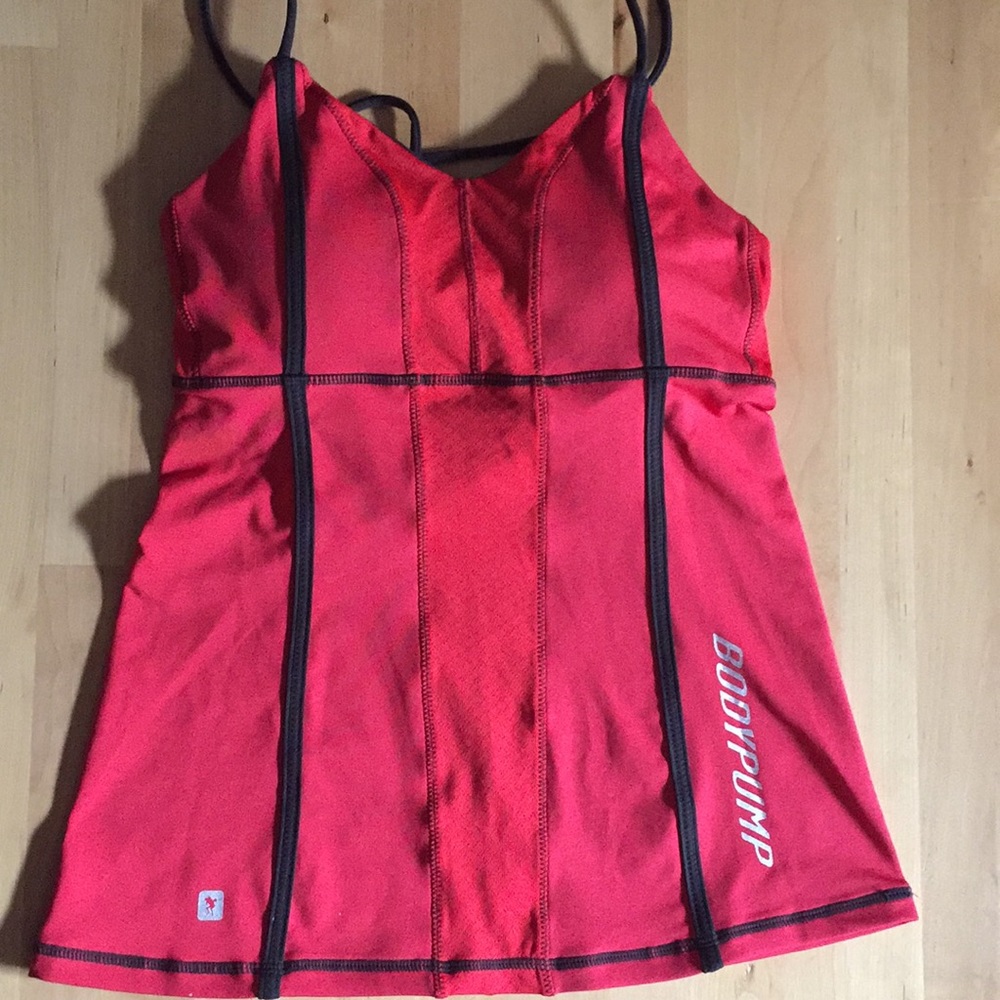 Rebook Lesmills Bodypump red and black thank top
